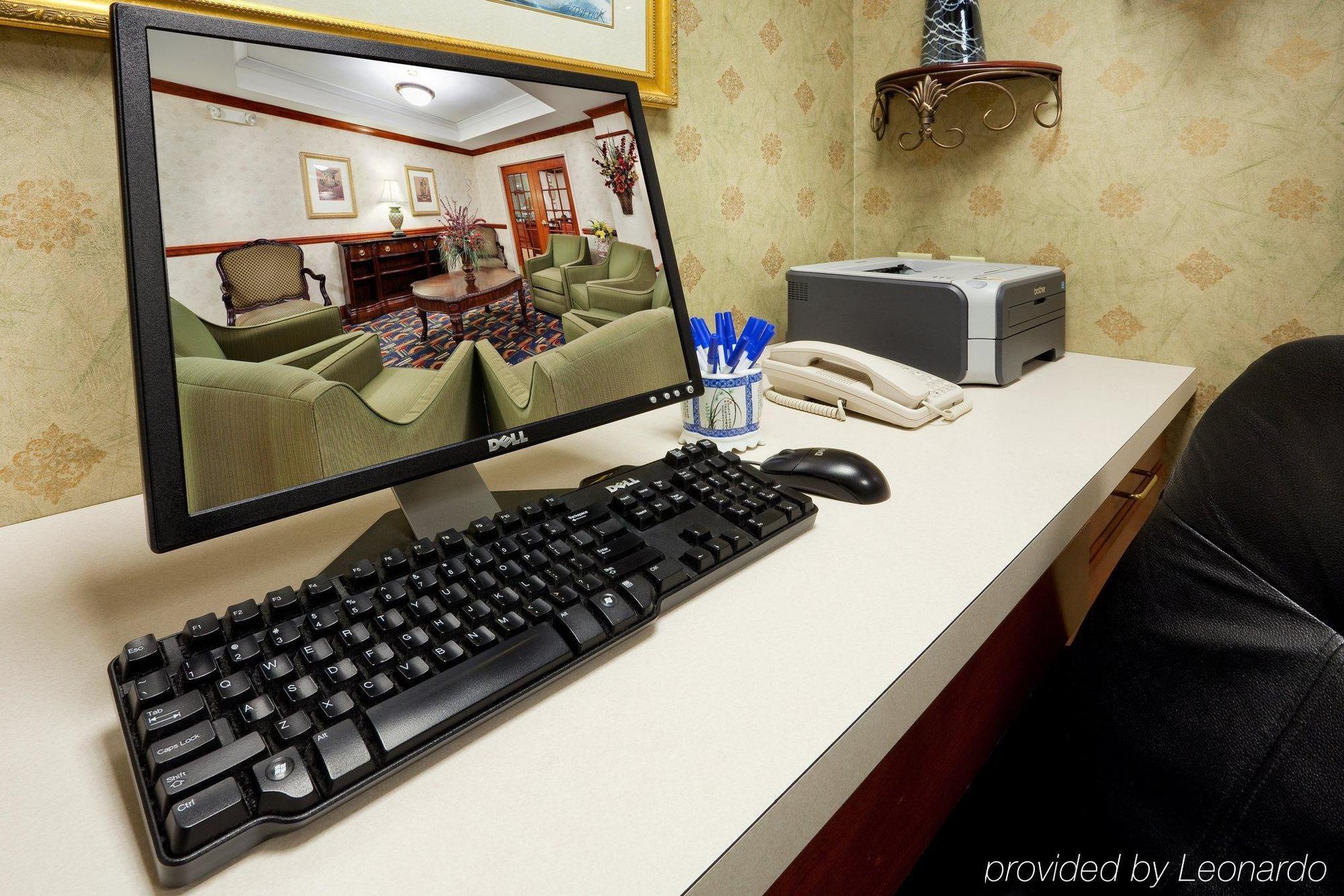 Holiday Inn Express Hotel & Suites Easton By Ihg Facilities photo
