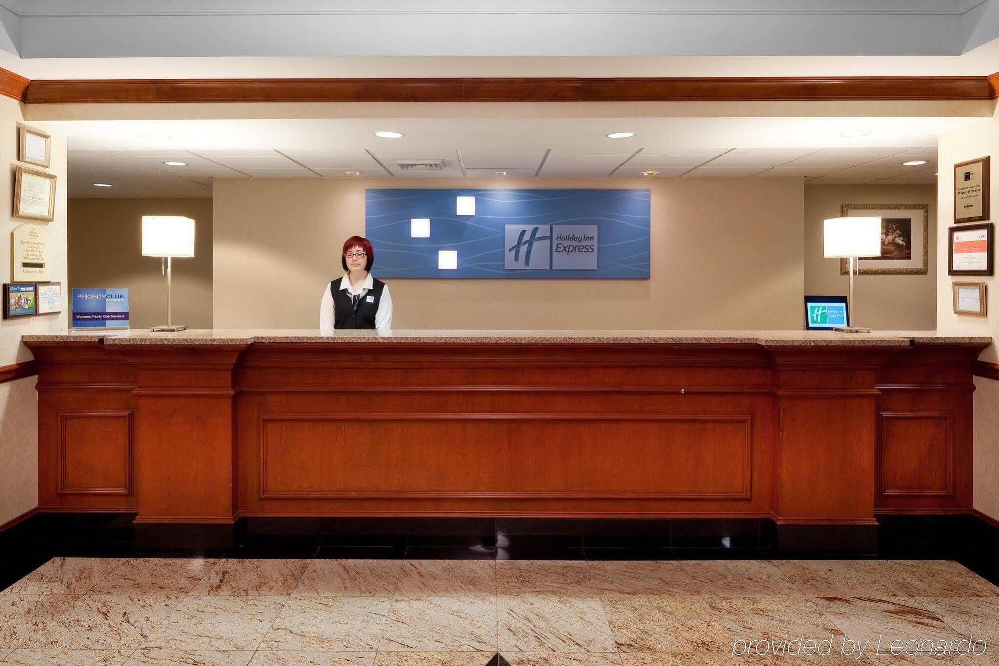 Holiday Inn Express Hotel & Suites Easton By Ihg Exterior photo
