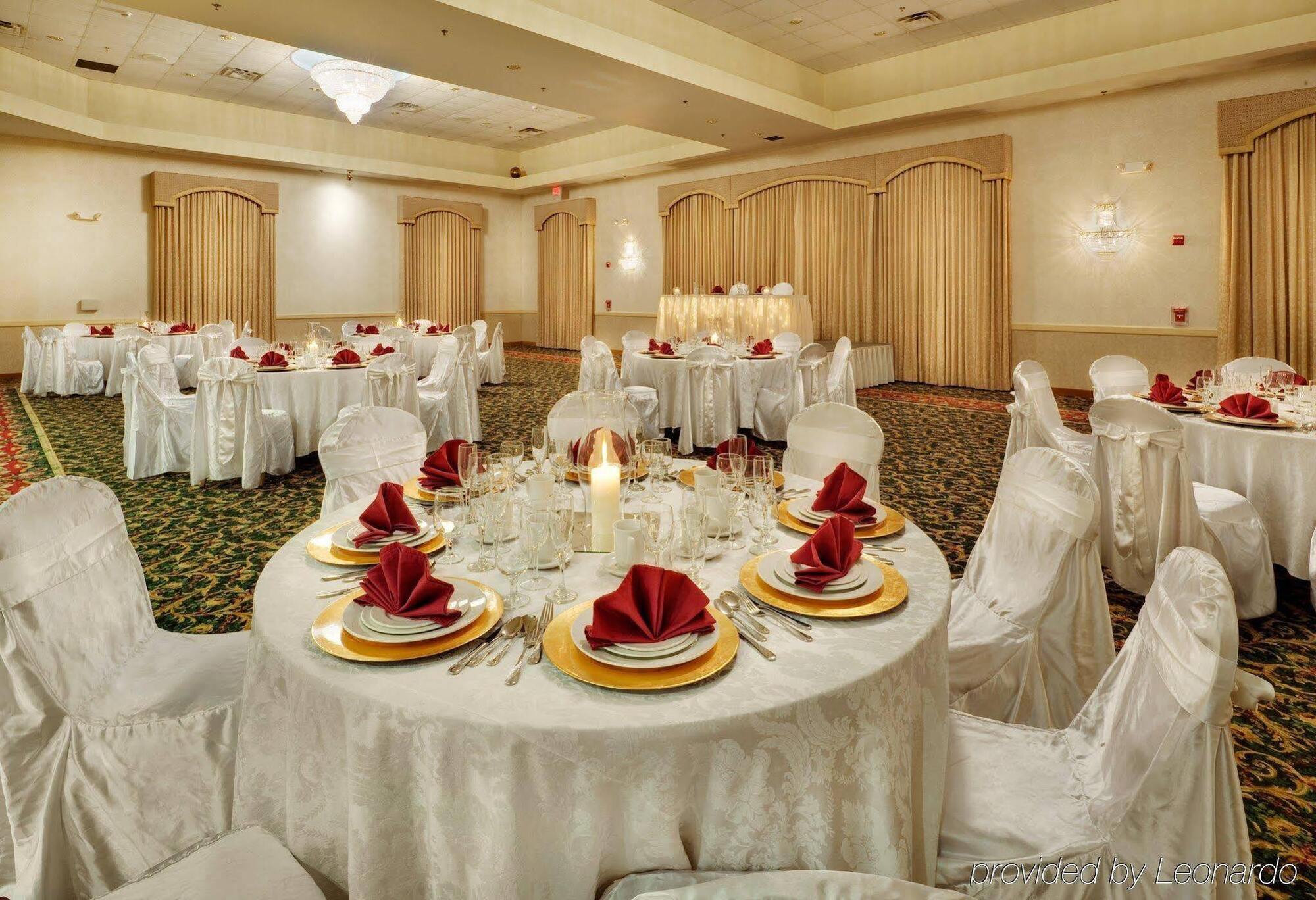Holiday Inn Express Hotel & Suites Easton By Ihg Exterior photo